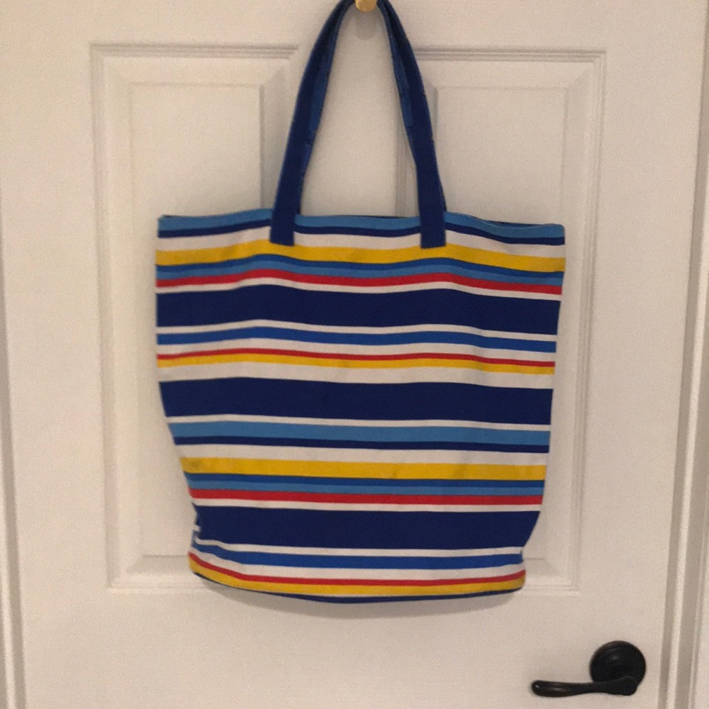 Durable tote!